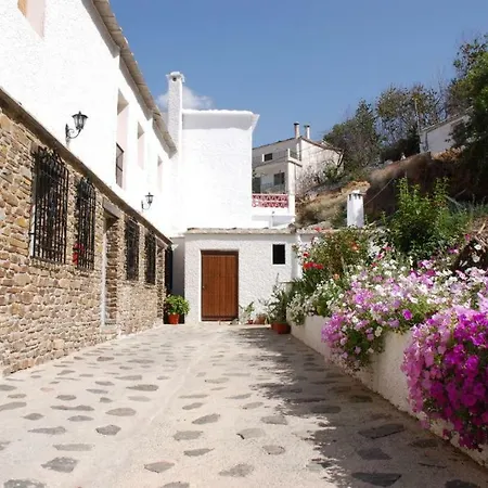 Rural La Ermita Country house Bubion